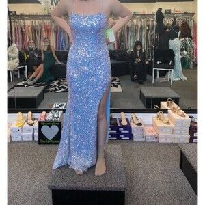 2Cute Sequin Lace-Up Back Dress Women’s Size 6 Formal Long New Year’s Eve‎